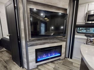 (Undisclosed Address), Parachute, CO 81635