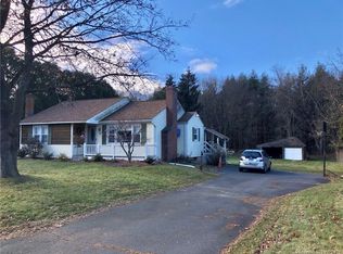 15 Glenwood Rd, Ellington, CT 06029