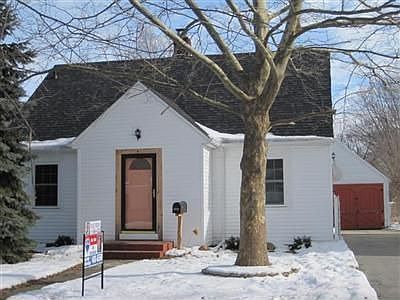 1st image of 2903 Fulford St