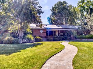 643 Park Ln, Madera, CA 93637