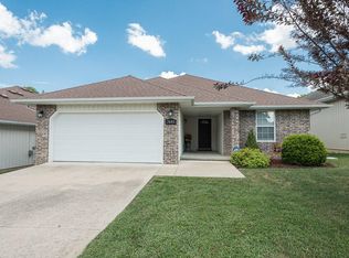 3640 S Juniper Ave, Springfield, MO 65804