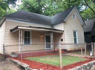 1052 Center St NW, Atlanta, GA 30318