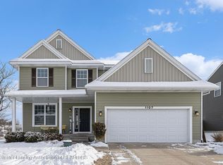 1107 Oakwood Dr, Dewitt, MI 48820