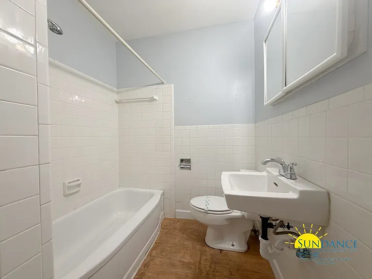 339 Brooks St SE — Photo 15