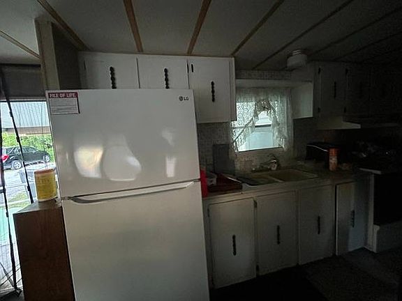 4th image of 1615 51st Ave E Lot 8
