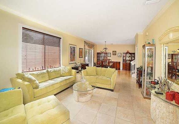 Home For Sale In Boca Springs
