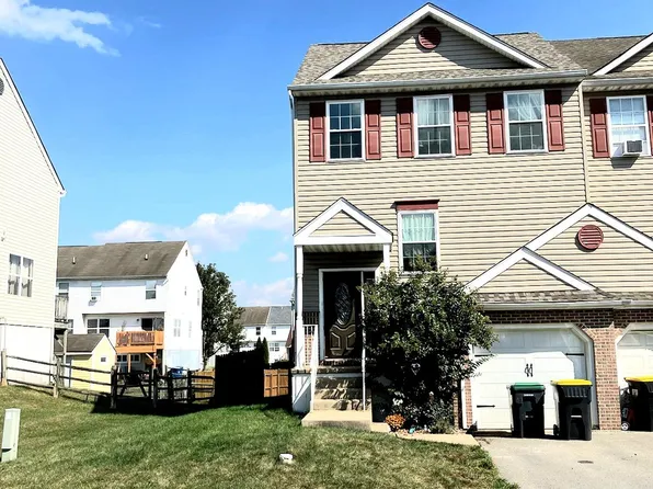 323 Paddington Dr, Bear, DE 19701