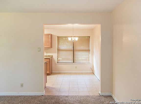 5th image of 315 E Formosa Blvd