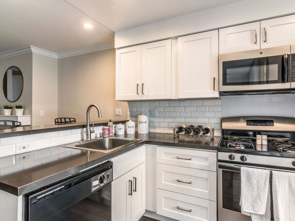 3700 S Sepulveda Blvd APT 407