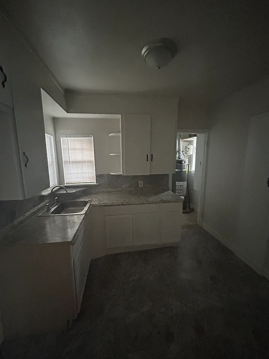1950 Verano St Unit A photo 1