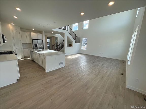 3rd image of 14607 Eudora St