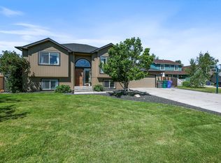 18017 N Lidgerwood Ct, Colbert, WA 99005