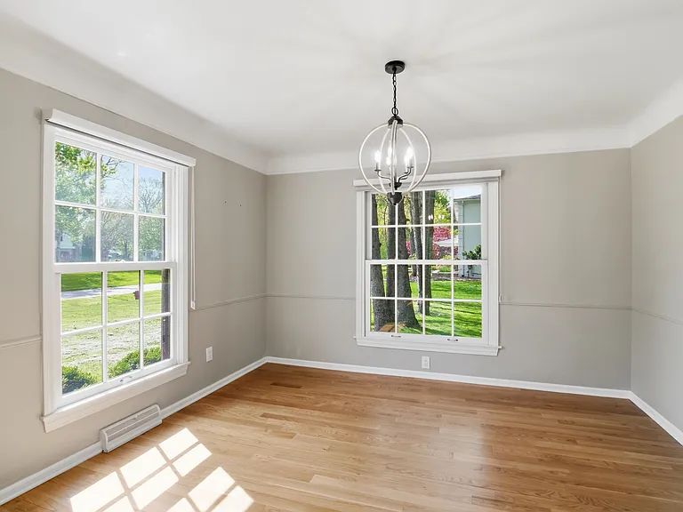 4576 Wagon Wheel Dr — Photo 4