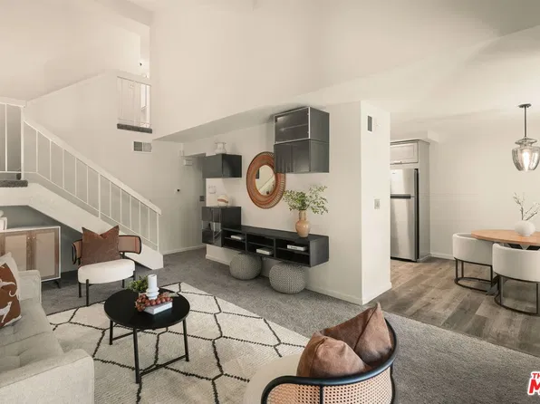24817 Sand Wedge Ln, Santa Clarita, CA 91355