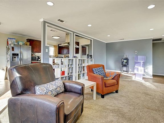 5th image of 7613 Kempster Ave