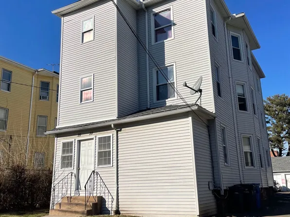 22-24 Bushnell Street, Hartford, CT 06114