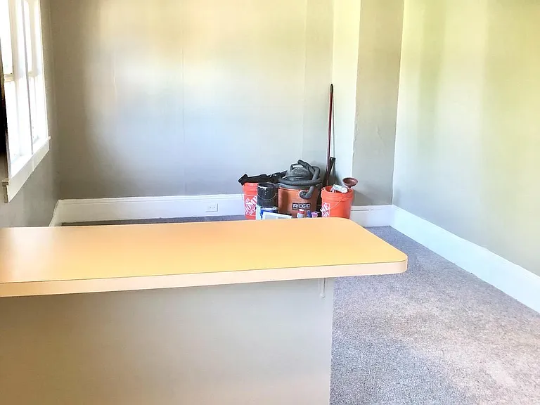 4001 Center Ave #2 — Photo 8