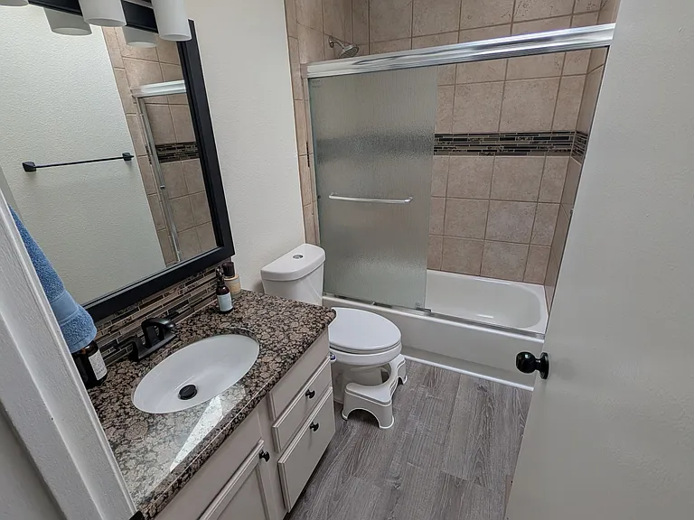 312 Albion Way — Photo 18