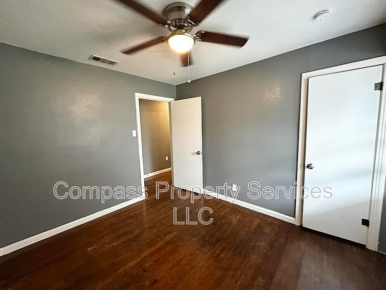 2213 N 41st St #N — Photo 10