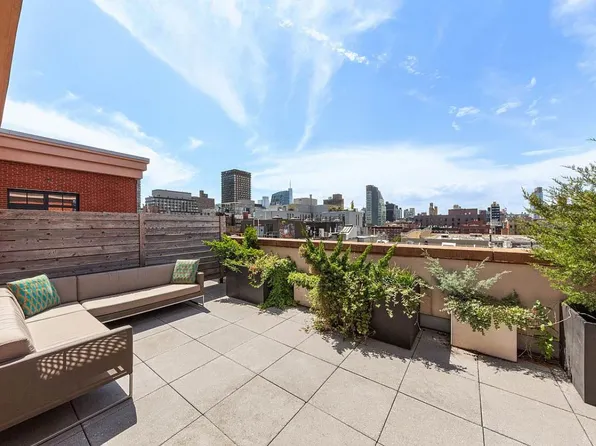 50 Clinton Street image 7 of 9