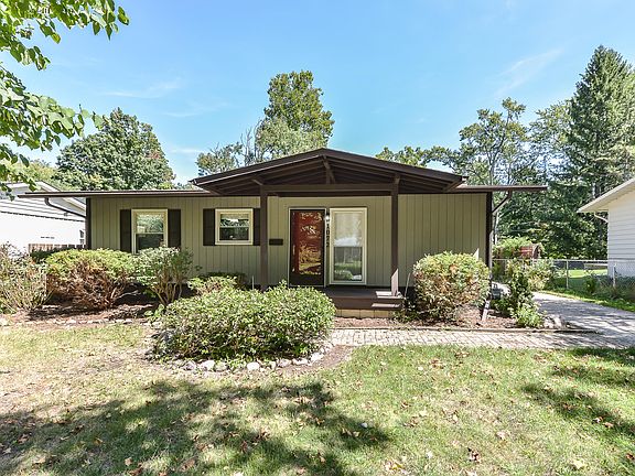 2nd image of 1072 Morningside Dr