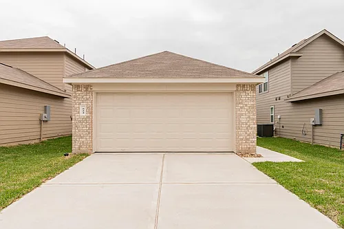 524 Meadow Park Ln Photo 1