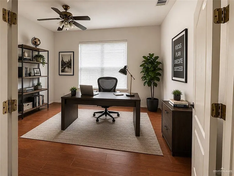 5117 Jasmine Ct — Photo 11