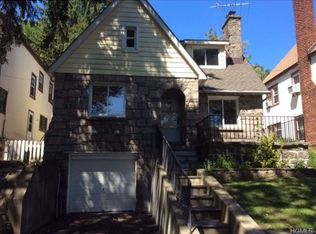 178 Hillcrest Rd, Mount Vernon, NY 10552