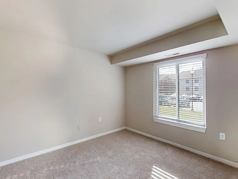 Seneca Place — Photo 86