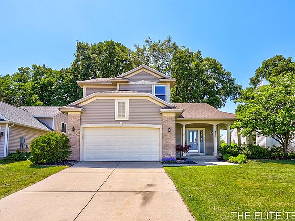 2nd image of 4691 Meadow Lake Dr SE