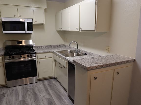 5th image of 11607 Acama St APT 12