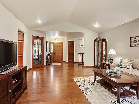 view of foyer