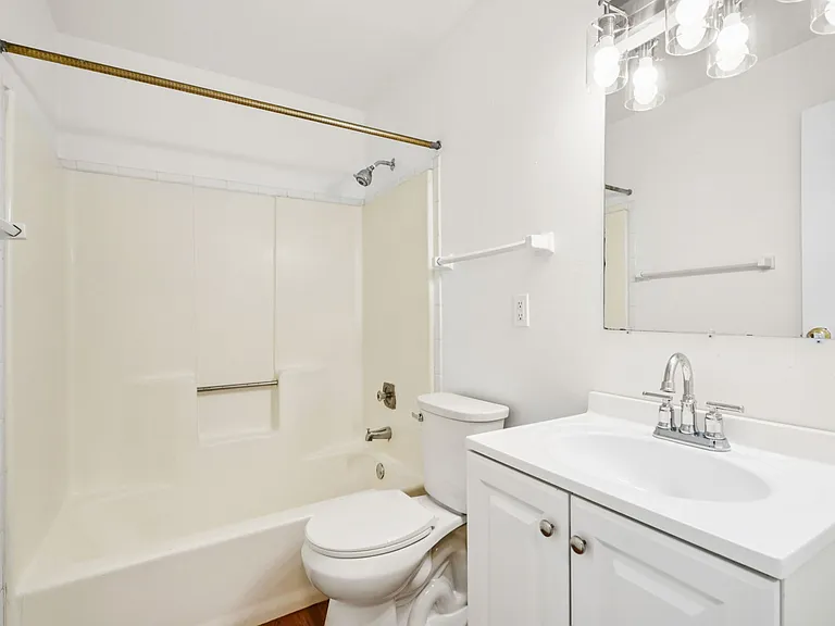 3200 Indiana St #203 — Photo 15