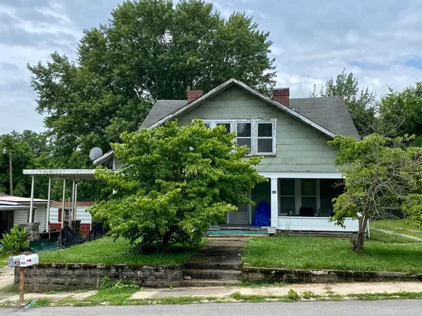 462 S Henry St, Morristown, TN 37813