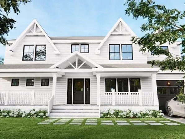 21 Sheridan Street, Old Bethpage, NY 11804