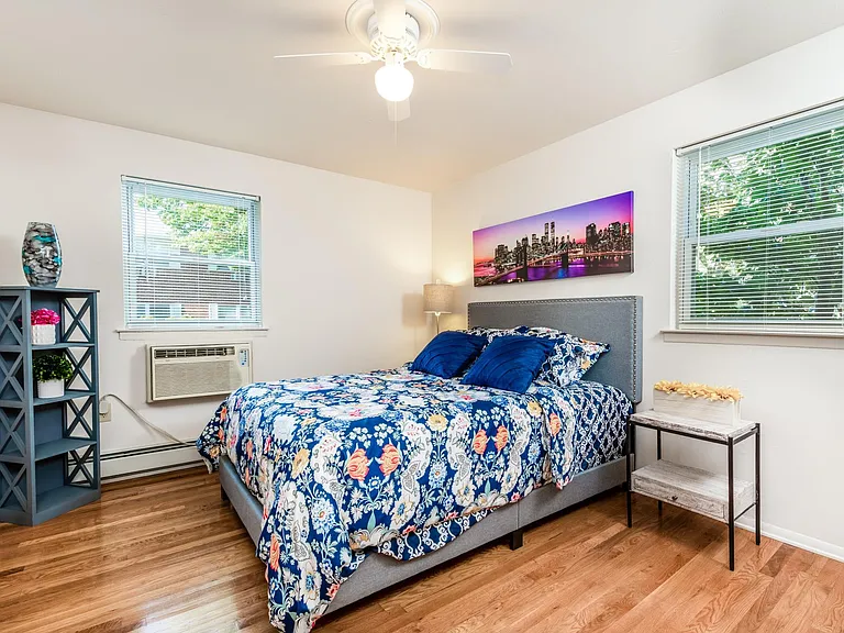Meadow View Apartments — Photo 5