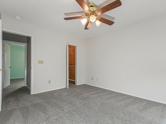 4th image of 2054 Willowdale Ct