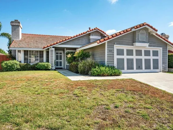 5237 Alamosa Park Dr, Oceanside, CA 92057