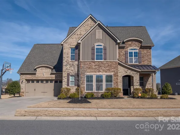 2599 Snap Dragon Dr #146, Harrisburg, NC 28075