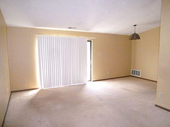 4th image of 5182 Eaglesnest Dr S Unit 109