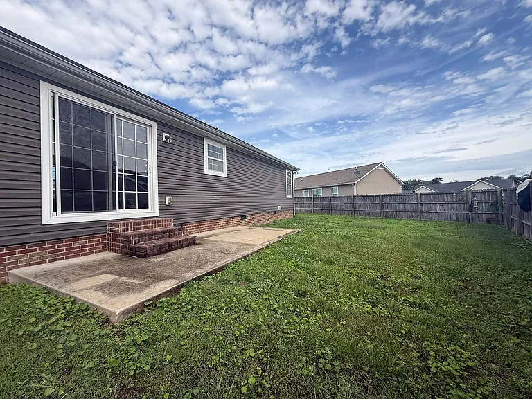 2206 Mulligan Ct — Photo 23