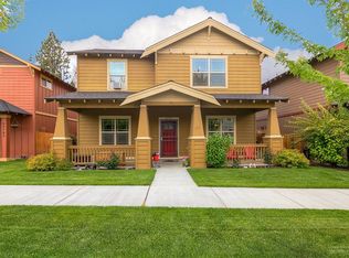 62769 Hawkview Rd, Bend, OR 97701