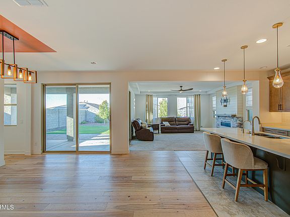 3rd image of 12862 W OCOTILLO Road
