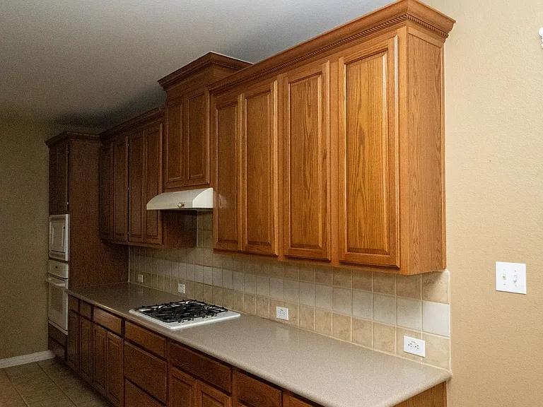 10002 River Bend Dr — Photo 11