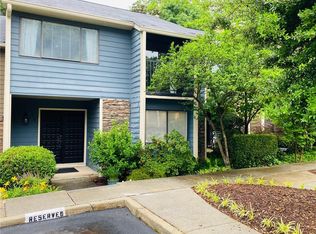 70 Goldrush Cir, Atlanta, GA 30328