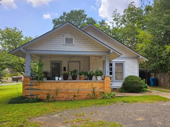 1522 Dyer St, Malvern, AR 72104