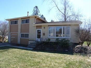 1st image of 719 E Greenwood