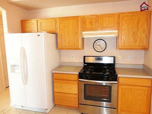 3rd image of 3807 Imperial Dr