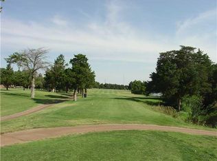 1900 Cedar Valley Mnr #4, Guthrie, OK 73044