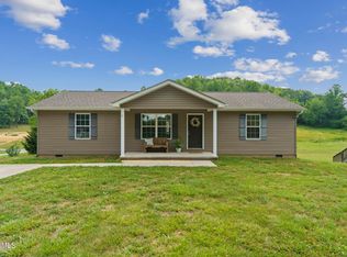 137 Raccoon Valley Rd, Maynardville, TN 37807